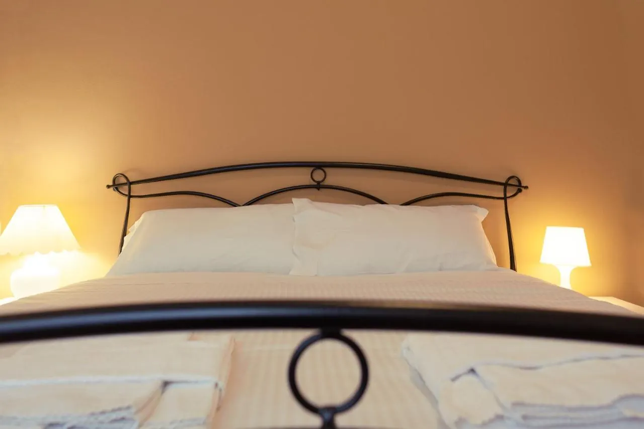 Bnbutler - Isonzo - Luminoso Appartamento In Porta Romana Milaan Appartement